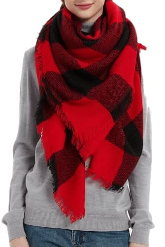 Last-minute gift idea: This 'gorge' blanket scarf is down to $12