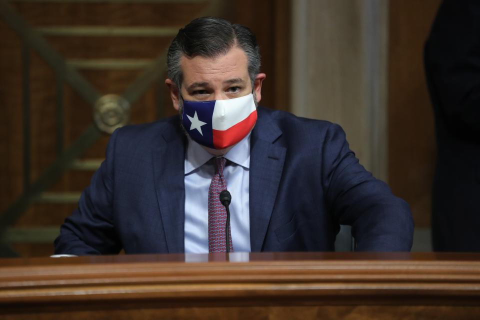 Ted Cruz (R-TX) preside una audiencia sobre “violencia anarquista” en el edificio de oficinas del Senado Dirksen en Capitol Hill el 4 de agosto de 2020. (Getty Images)