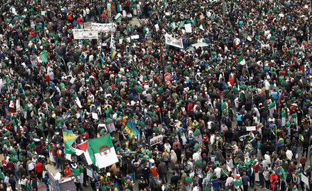 Hundreds of thousands of demonstrators return to the streets to press demands for wholesale democratic change well beyond former president Abdelaziz Bouteflika's resignation in Algiers, Algeria April 19, 2019. REUTERS/Ramzi Boudina