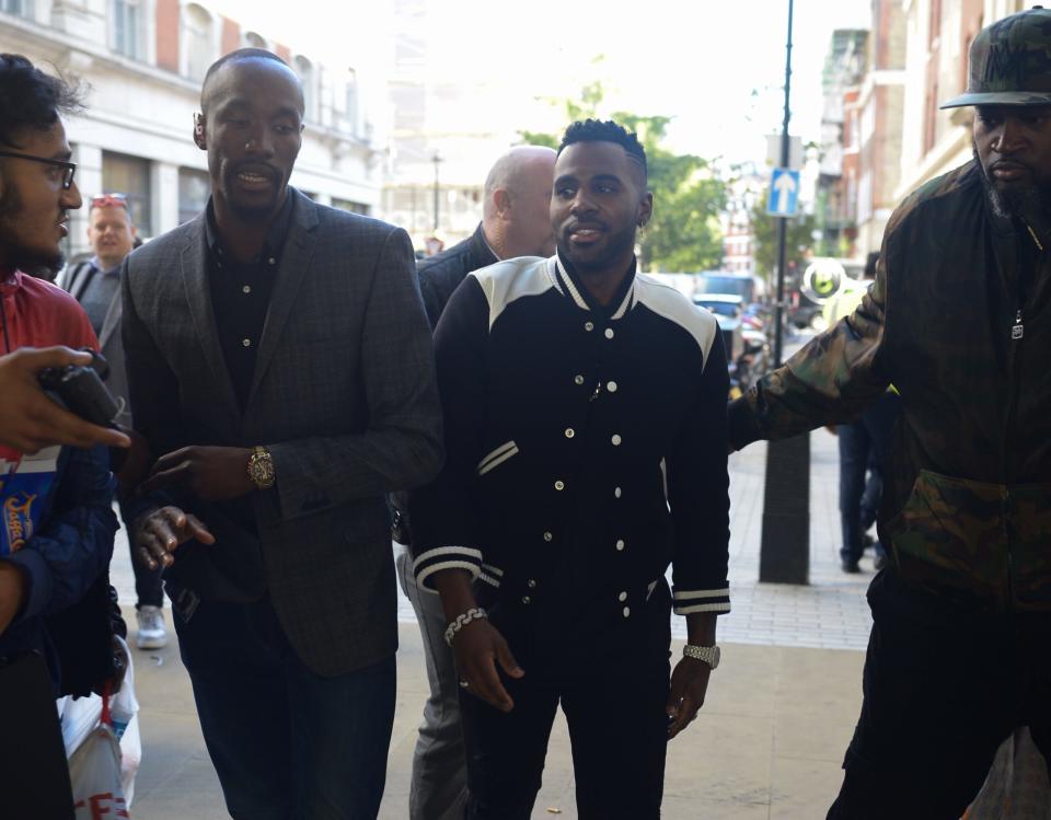 Jason derulo at bbc radio 1Jason Derulo leaving the BBC Radio 1 Studios