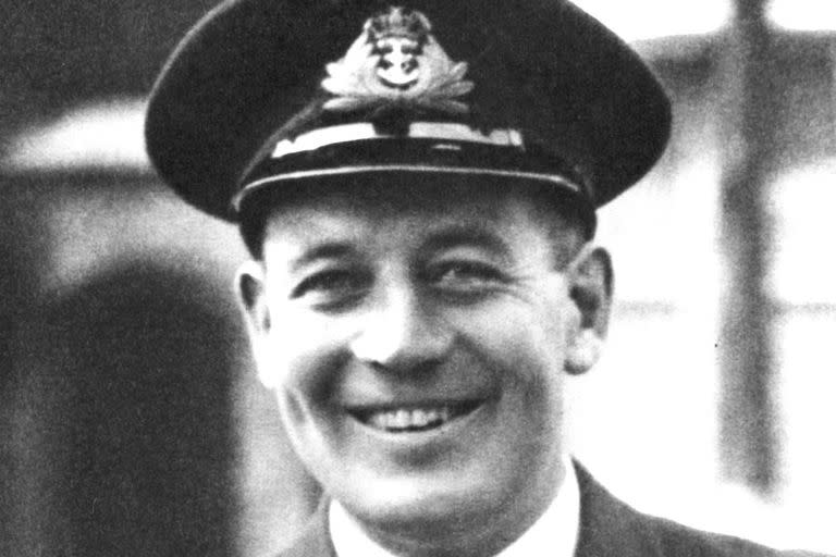 Teniente Comodoro Edward Tomkinson, capitán del Urge, que pereció junto a toda su tripulación en las proximidades de la isla de Malta