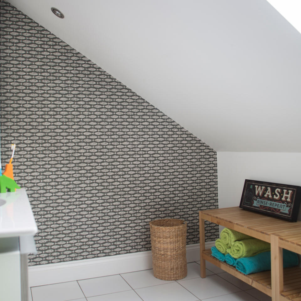 Maximise impact by papering a single wall