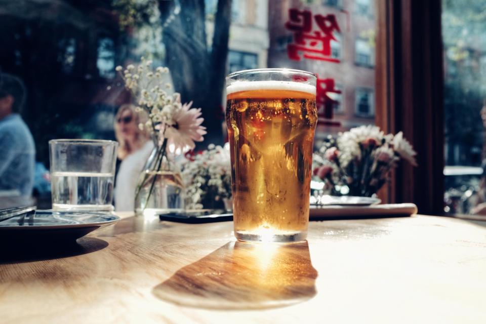 Going to the pub is a top British trait (Photo by Seth Weisfeld on Unsplash)