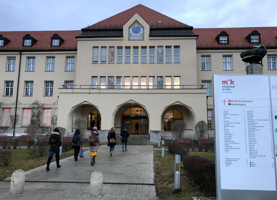 People walk towards the main entrance of Klinikum Schwabing, after Germany has declared its first confirmed case of the deadly coronavirus that broke out in China, in Munich, Germany January 28, 2020.    REUTERS/Ayhan Uyanik