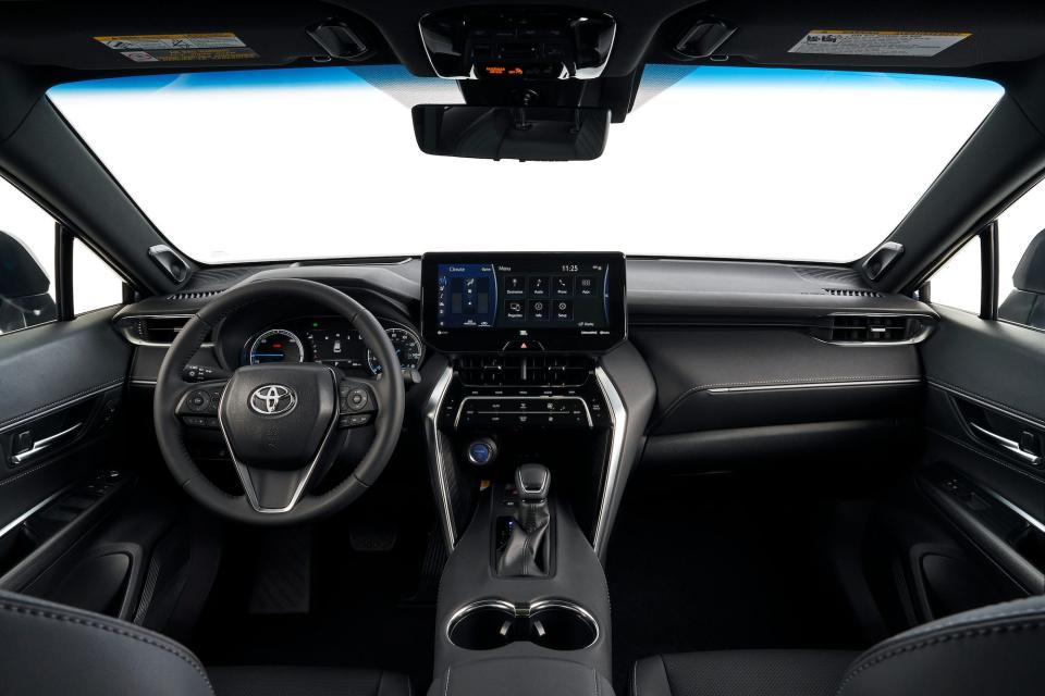 2021 Toyota Venza_Interior_016