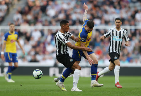 Soccer Football - Premier League - Newcastle United v Southampton - St James' Park, Newcastle, Britain - April 20, 2019 Newcastle United's Isaac Hayden in action with Southampton's Pierre-Emile Hojbjerg REUTERS/Scott Heppell