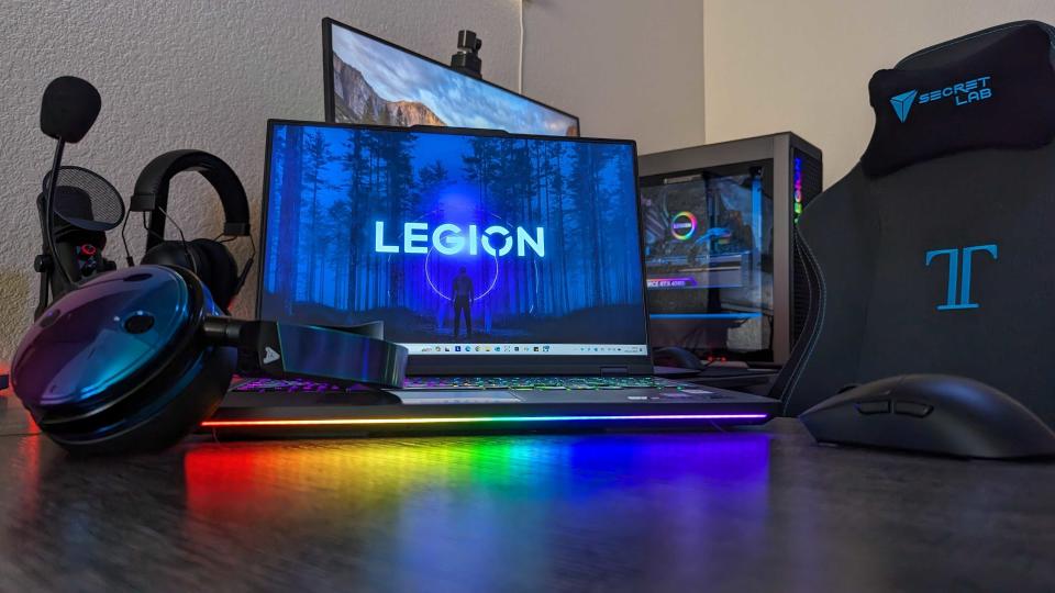 Image of the Lenovo Legion Pro 7i (Gen 8).