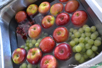 Cleaning Fruits and Veggies