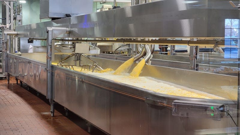 The Secrets Of How Cheese Curds Are Made