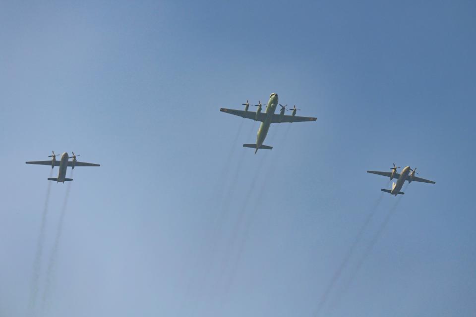 An Indian Navy Il-38SD flanked by Indian Air Force An-32 transports during the full dress rehearsal of the Republic Day Parade on January 23, 2023, in New Delhi. <em>Photo by Sanchit Khanna/Hindustan Times via Getty Images</em>