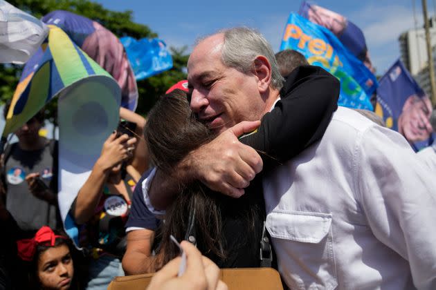 Ciro Gomes en un acto electoral de las elecciones en Brasil. (Photo: Silvia Izquierdo via Associated Press)