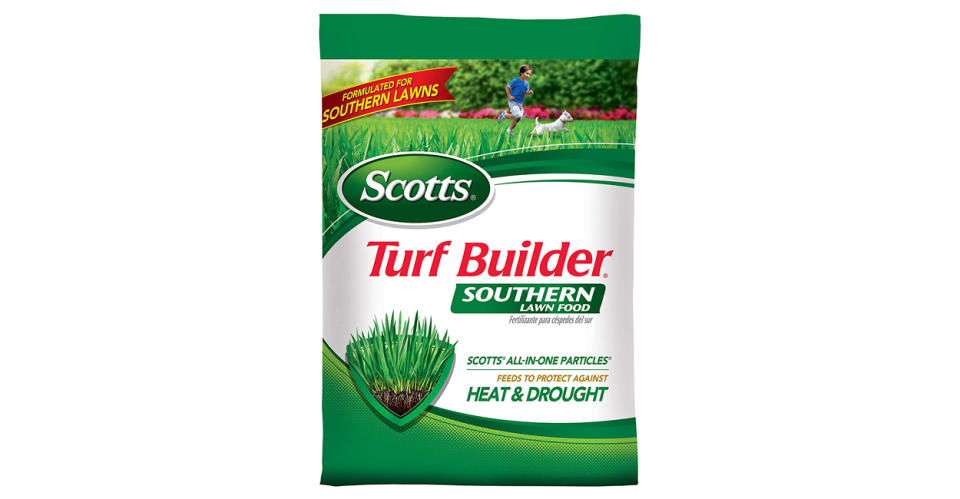 Scotts Southern Turf Builder Lawn Food (Photo: Amazon)