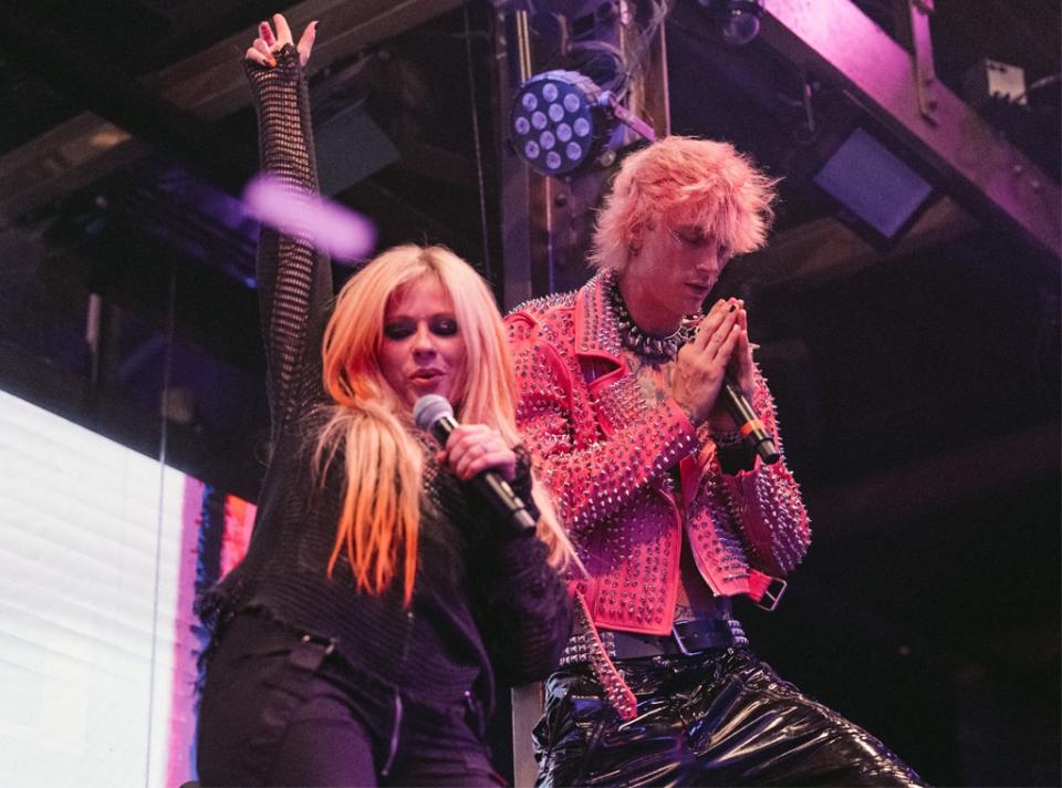 Avril Lavigne, Machine Gun Kelly, TAO Chicago, On The Scene