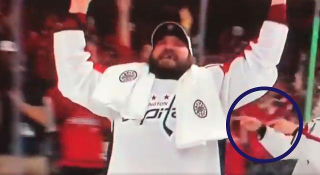 Hockey Chick flashes entire Washington Capitals team mid-Stanley Cup lap, This is the Loop