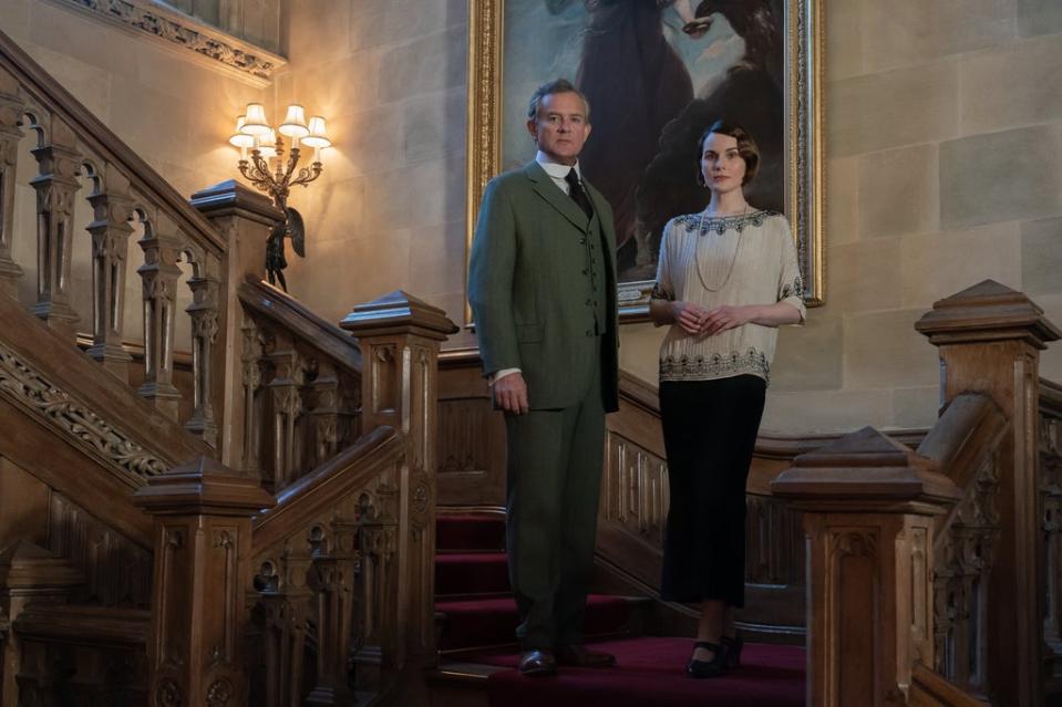 Hugh Bonneville as Robert Grantham,and Michelle Dockery as Lady Mary (2021 Focus Features, LLC)