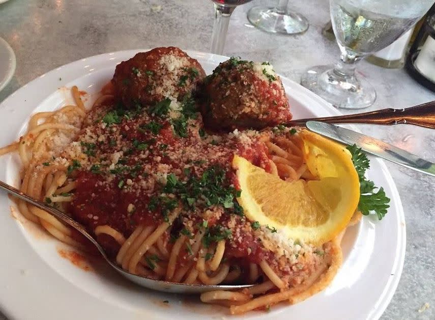 Indiana: Spaghetti and Meatballs, Mama Carolla’s (Indianapolis)