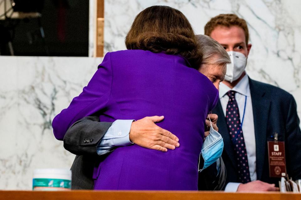 dianne feinstein hugs lindsey graham