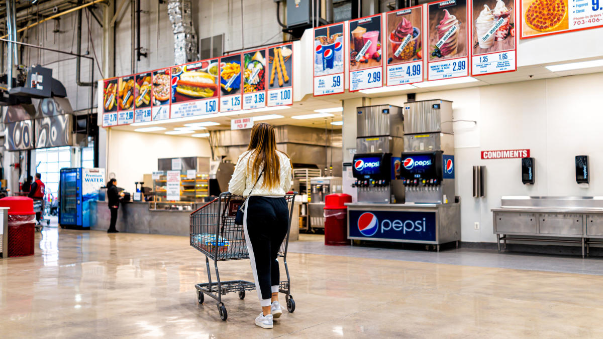 Costco Paris food court and selection : r/Costco