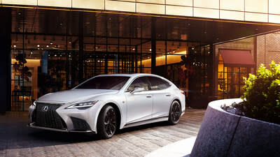 NOVEDADES: 2024 LEXUS LS (PRNewsfoto/Lexus)