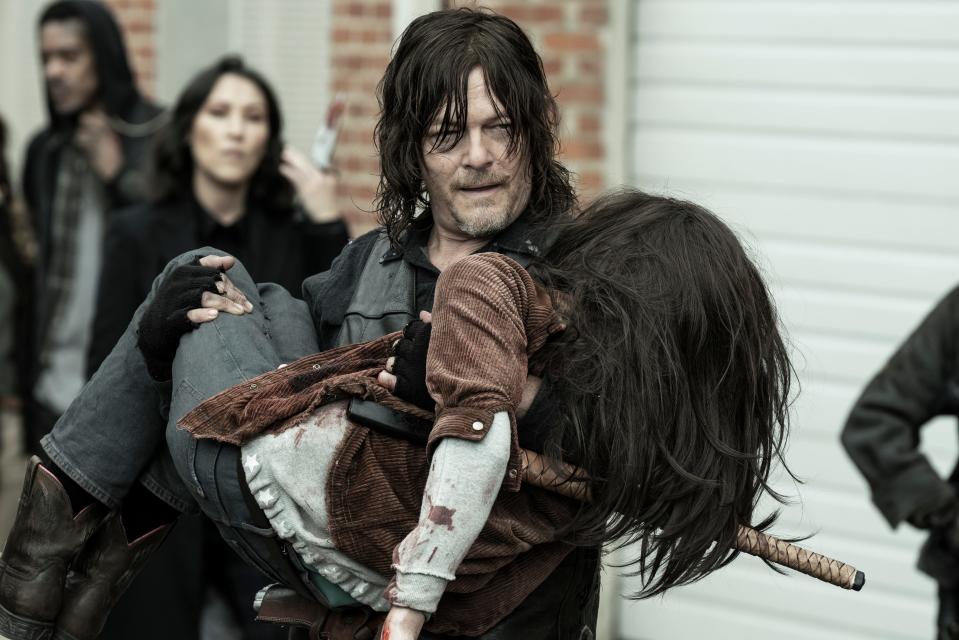 TWD 1123 Daryl and Judith