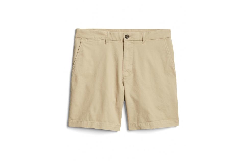 Gap 7" vintage khaki shorts (was $45, 44% off)
