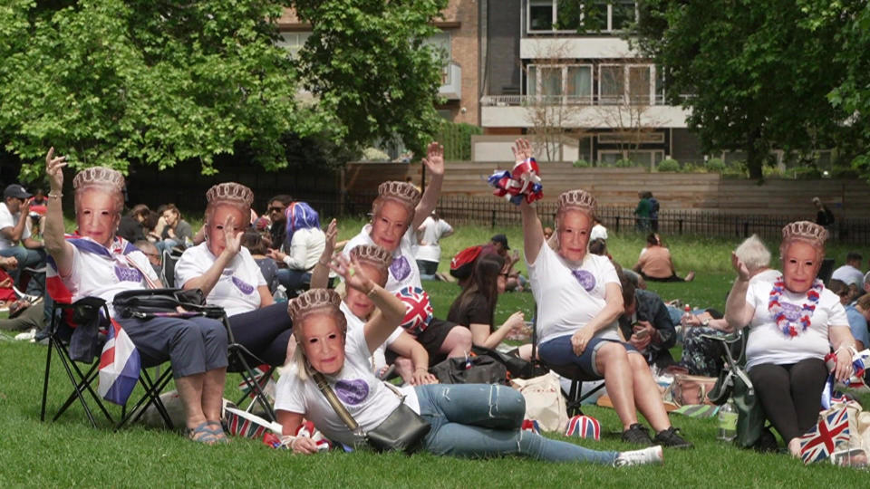 The Queen attends (in spirit anyway) a gathering in her honor.  / Credit: CBS News