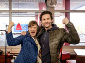 Ende Januar wird es noch einmal lustig bei RTL: Am 30. Januar feiert die Serie "Beck is back!" um 21.15 Uhr Premiere. Der vierfache Familienvater und studierte Jurist Hannes Beck muss nach der Trennung von seiner Frau das Hausmanns-Leben aufgeben und versucht sich als Pflichtverteidiger – obwohl er noch nie als Anwalt gearbeitet hat. Zum Glück kann er sich auf seine kroatische Putzfrau Yasmina verlassen, die in ihrer Heimat als Richterin tätig war. (Bild-Copyright: Stefan Erhard/MG RTL D)