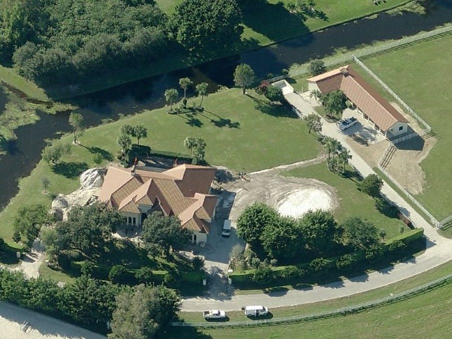 bill gates horse farm