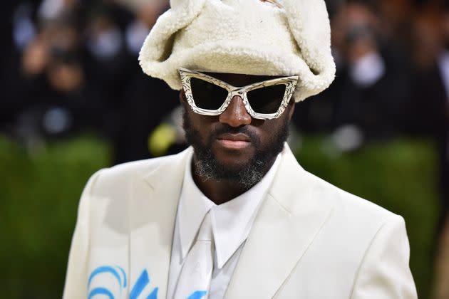 Le créateur et designer Virgil Abloh au Metropolitan museum of Art à New York, lors d'un gala de charité, le 13 septembre 2021. (Photo: Sean Zanni via Getty Images)