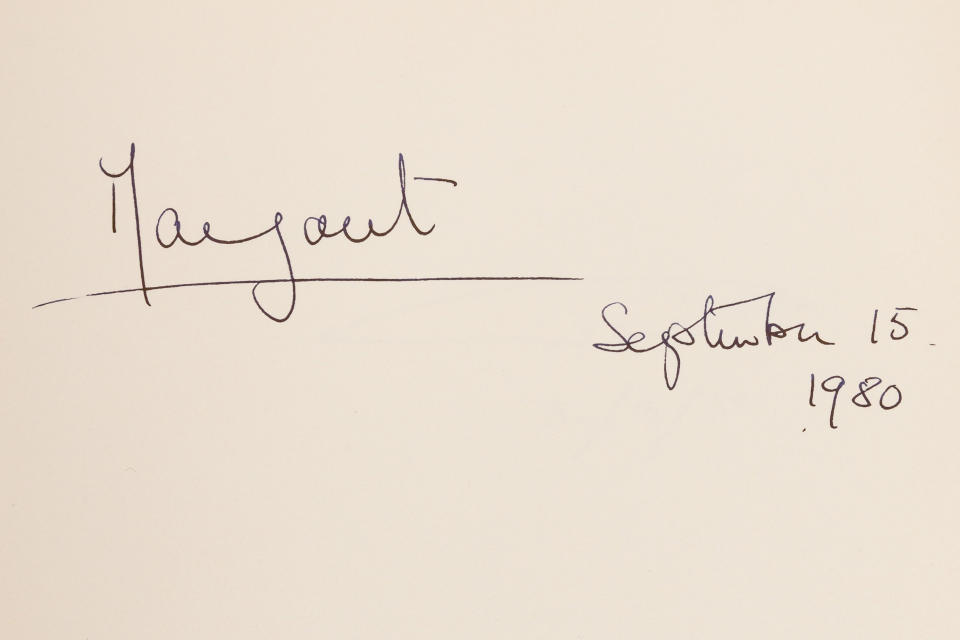 Signature of Margaret Thatcher