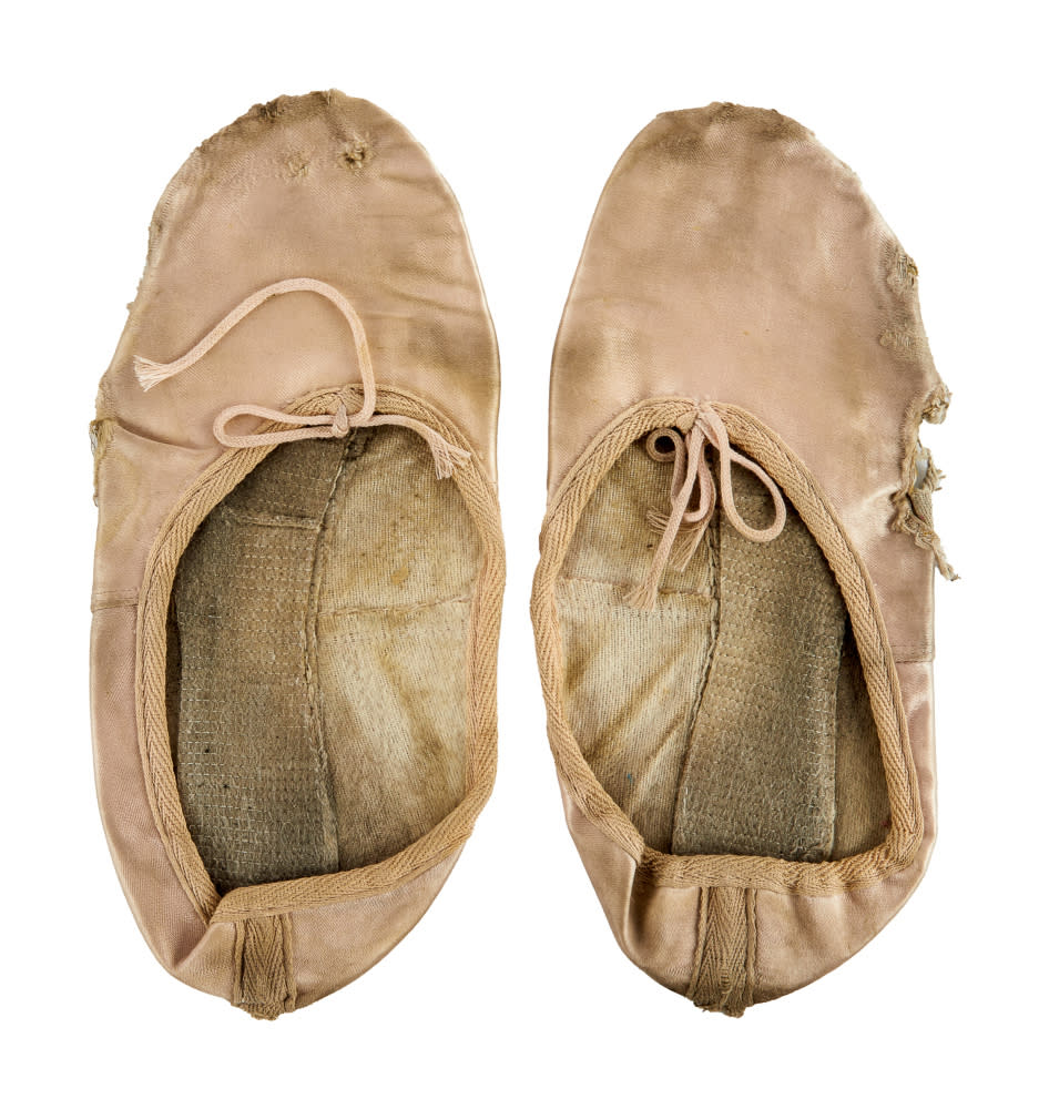 Amy Winehouse's ballet flats, history of ballet flats