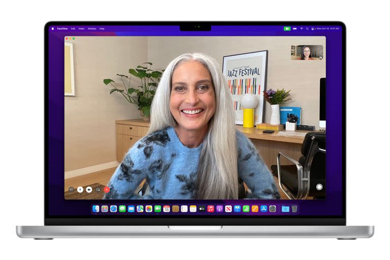 El notch de la nueva MacBook Pro no tiene FaceID, como se especuló antes; sólo la webcam y los micrófonos