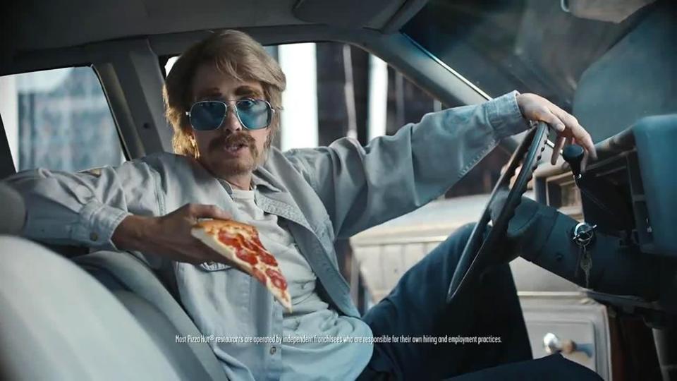 Kristen Wiig for Pizza Hut