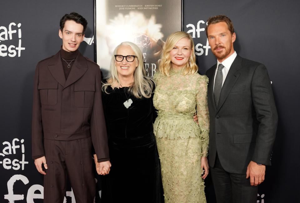 Kodi Smit-McPhee, Jane Campion, Kirsten Dunst y Benedict Cumberbatch acompañaron a 'El poder del perro' durante toda la campaña previa a los Oscar. (Foto de Presley Ann/Getty Images for Netflix)