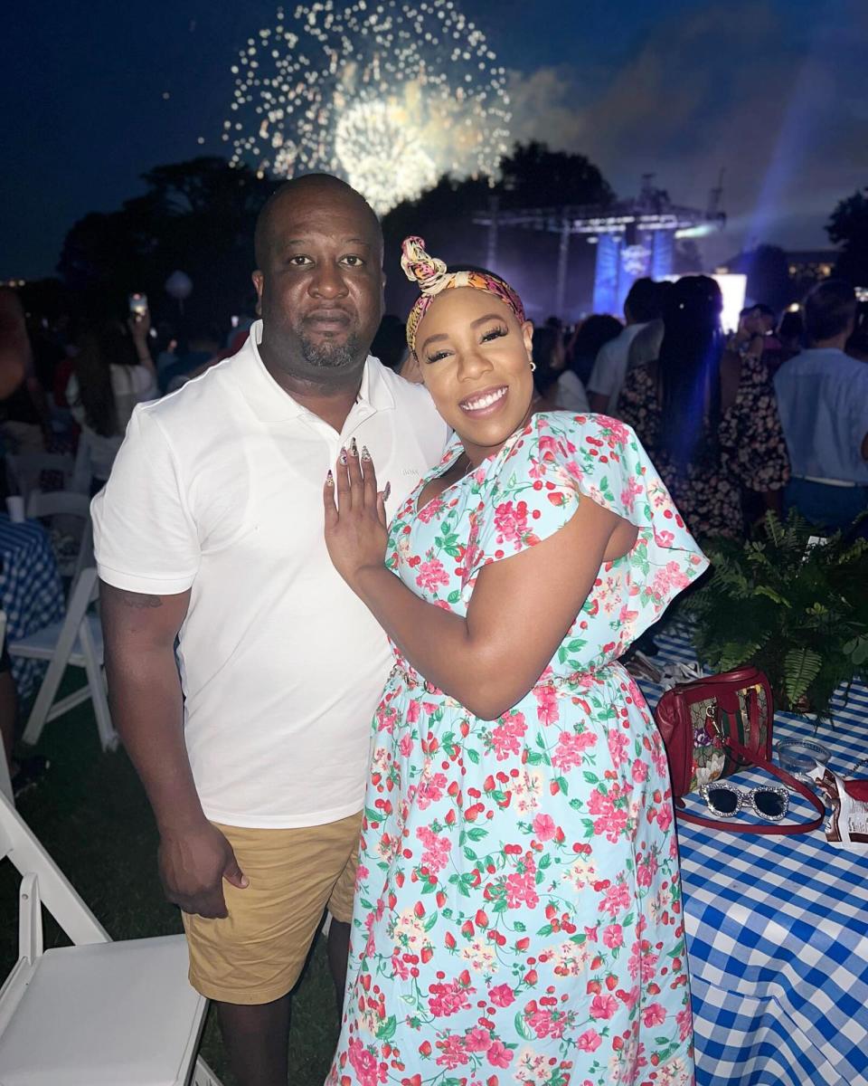 Symone Sanders Surprise Wedding. https://www.instagram.com/p/CfnKGMPgSyJ/?hl=en.