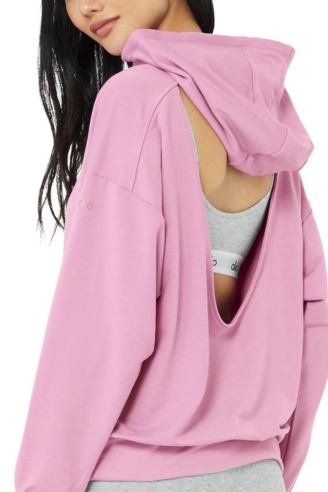 Alo Yoga Accolade Hoodie In Pink Sugar