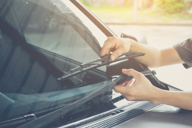 Windscreen wipers