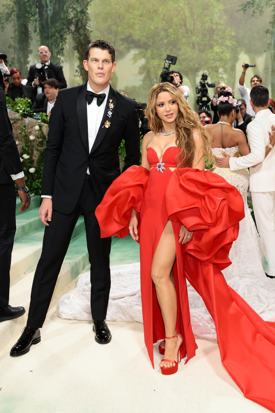 NEW YORK, NEW YORK - MAY 06: (L-R) Wes Gordon and Shakira attend The 2024 Met Gala Celebrating "Sleeping Beauties: Reawakening Fashion" at The Metropolitan Museum of Art on May 06, 2024 in New York City. (Photo by Dimitrios Kambouris/Getty Images for The Met Museum/Vogue)