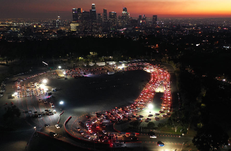 Thousands wait to get tested for Covid-19 In Los Angeles County before much of the state returns to lockdown. Source: Getty