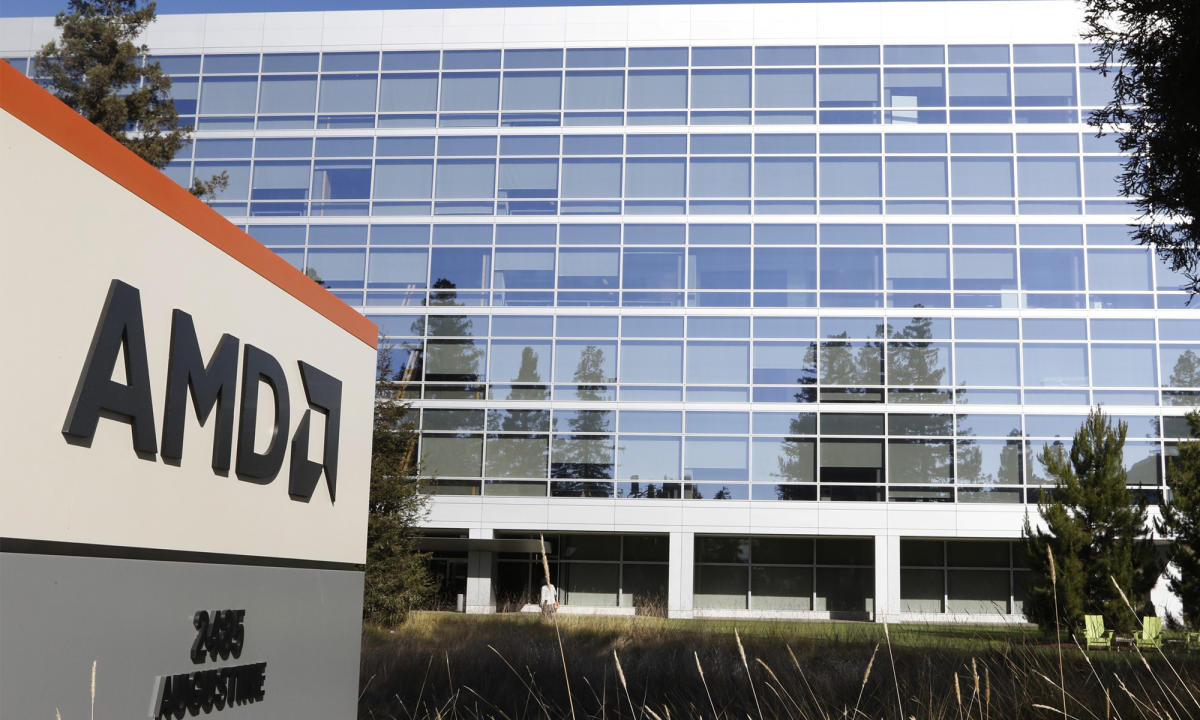 AMD Seeks to Boost Artificial Intelligence (AI) Chip Capacity in 2024 — Should Nvidia Investors Be Worried?