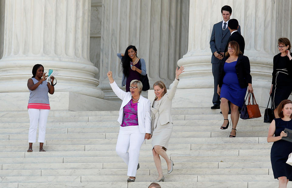 SCOTUS strikes down strict Texas abortion law regulations