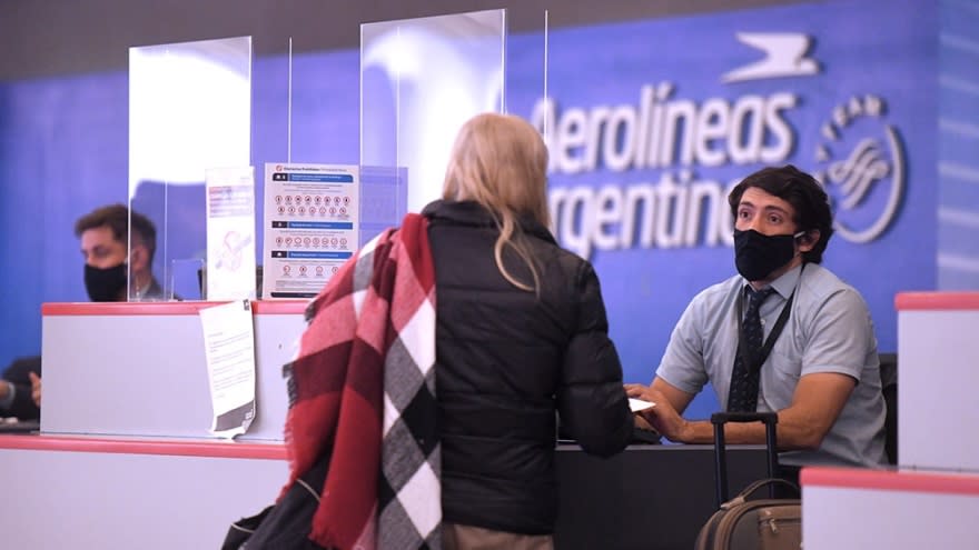 Comprar un pasaje en Aerolíneas Argentinas será más caro