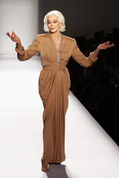 Carmen Dell'Orefice, 81, is Fashion Week's Oldest Runway Model