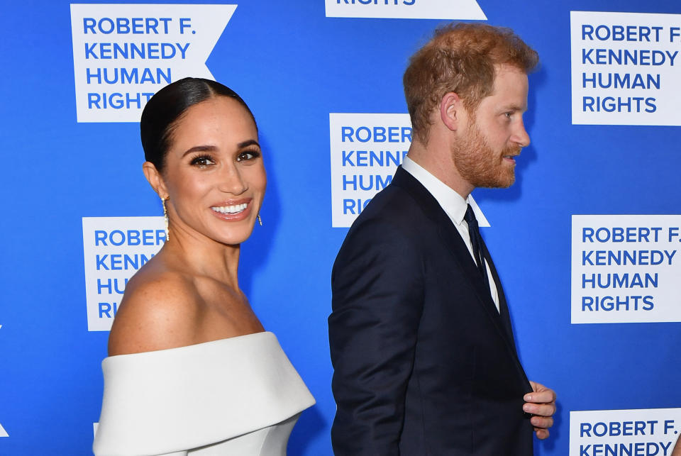 Prince Harry, Duke of Sussex, and Meghan, Duchess of Sussex, arrive at the 2022 Robert F. Kennedy Human Rights Ripple of Hope Award Gala at the Hilton Midtown in New York on December 6, 2022. (Photo by ANGELA WEISS / AFP) (Photo by ANGELA WEISS/AFP via Getty Images)