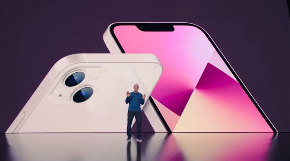 Tim Cook en la presentación del nuevo iPhone 13, en el Apple Event.