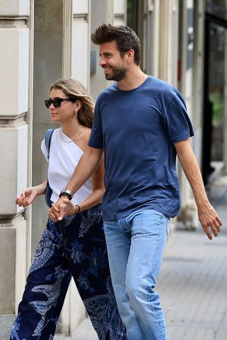 Gerard Piqué and Girlfriend Clara Chia Marti Enjoy a Lunch Date in Barcelona