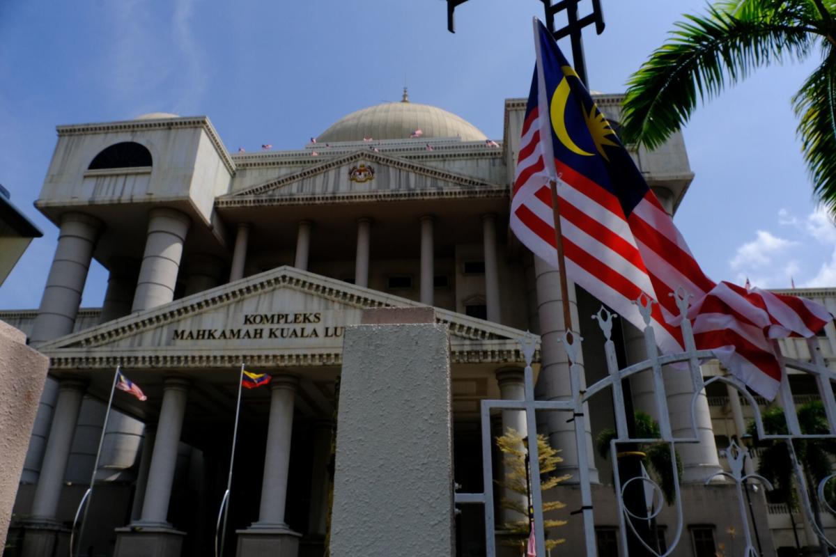 马来西亚考虑针对 1MDB 对外国银行采取法律行动
