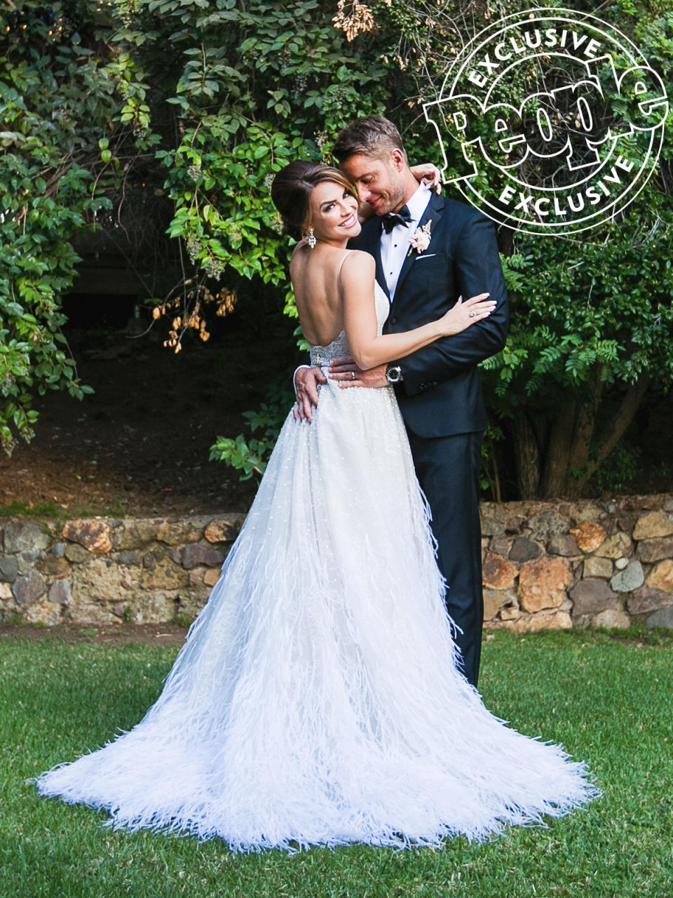 Justin Hartley and Chrishell Stause's Intimate Wedding: Exclusive Details