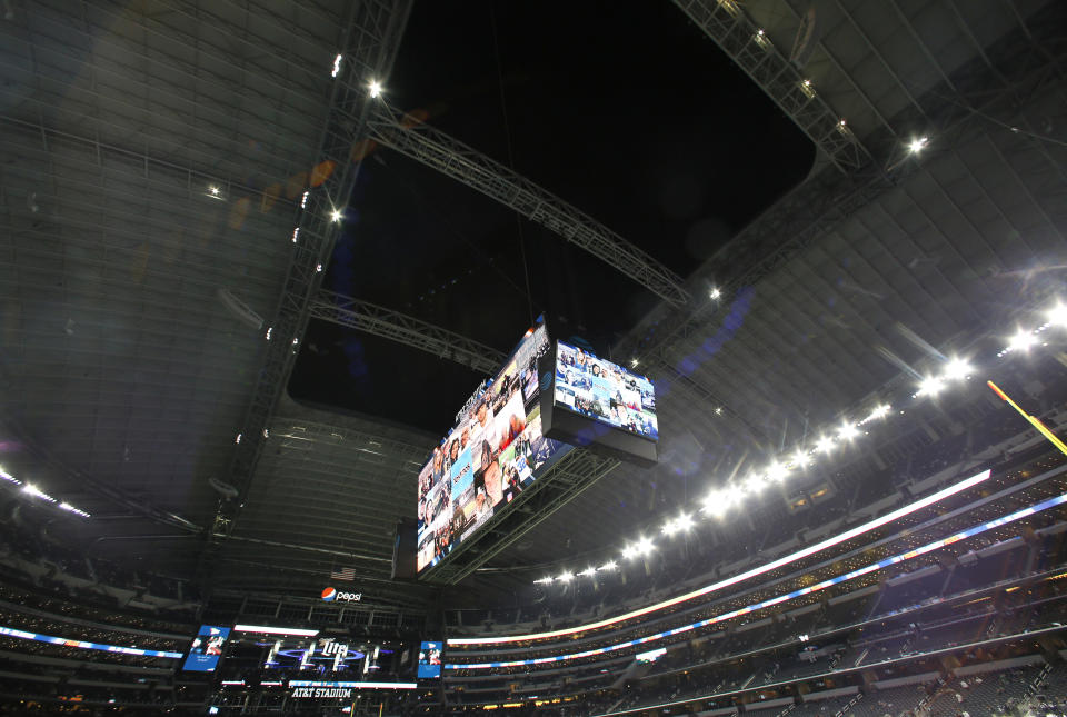 Attendance appears to be sparse for Thursday’s matchup between Dallas and Washington. (AP)