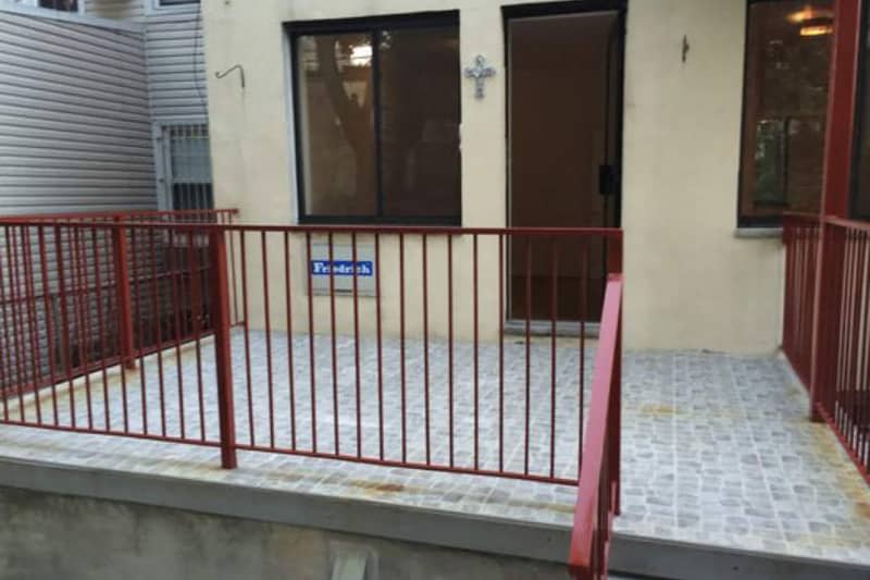 Empty outdoor patio before being decorated